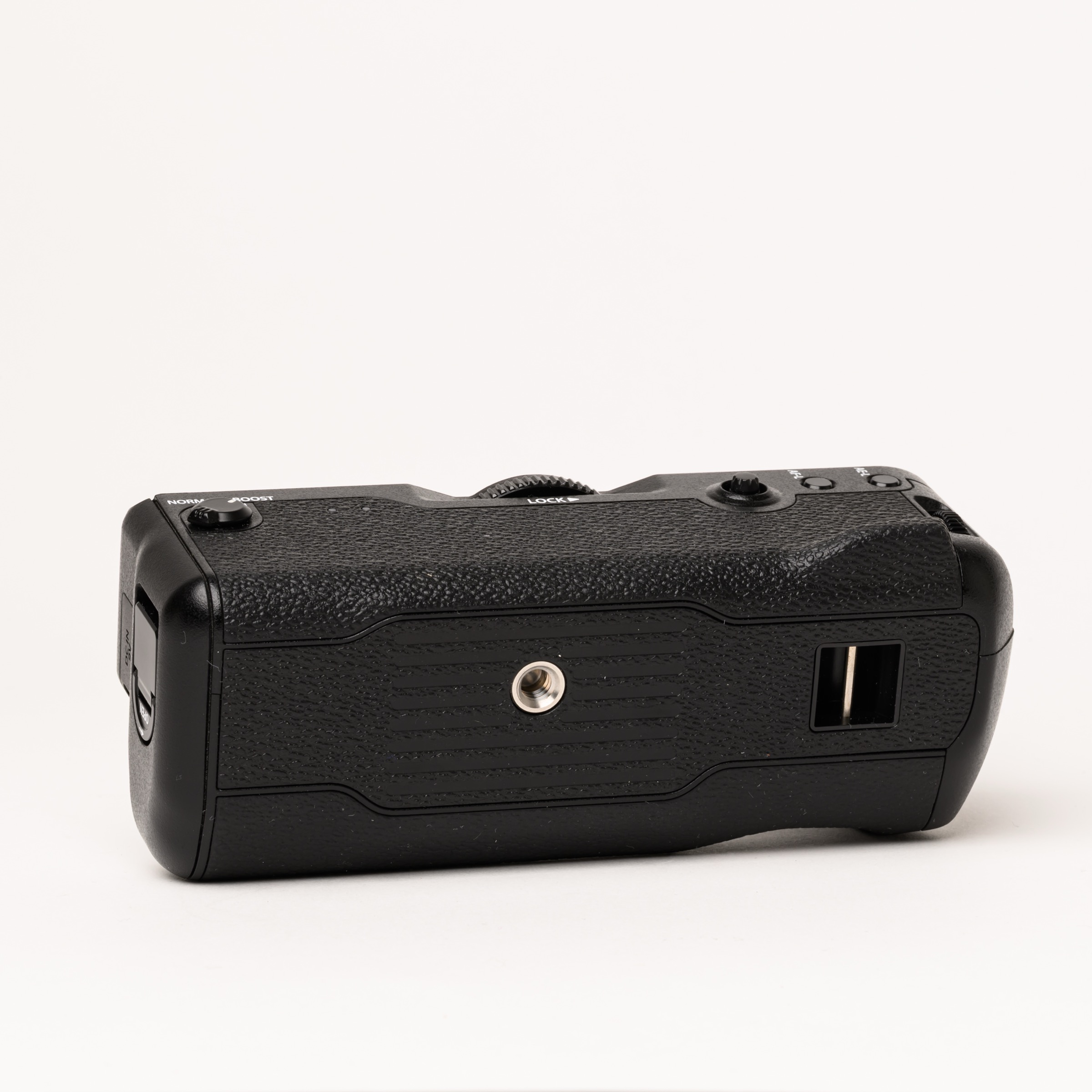 Fujifilm VG-XT3 Vertical Battery Grip — photo 5