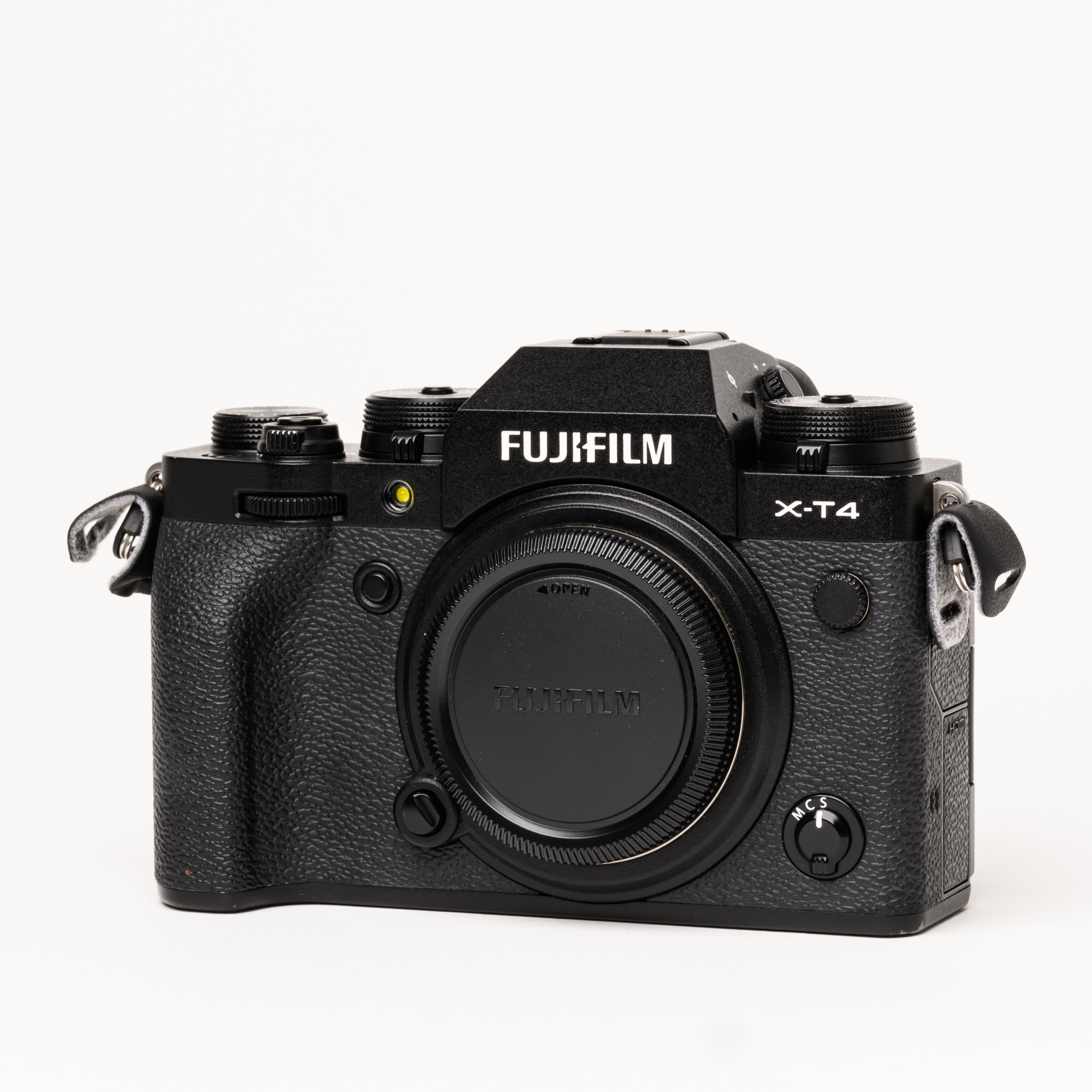 Fujifilm X-T4 — Body #1 — photo 1