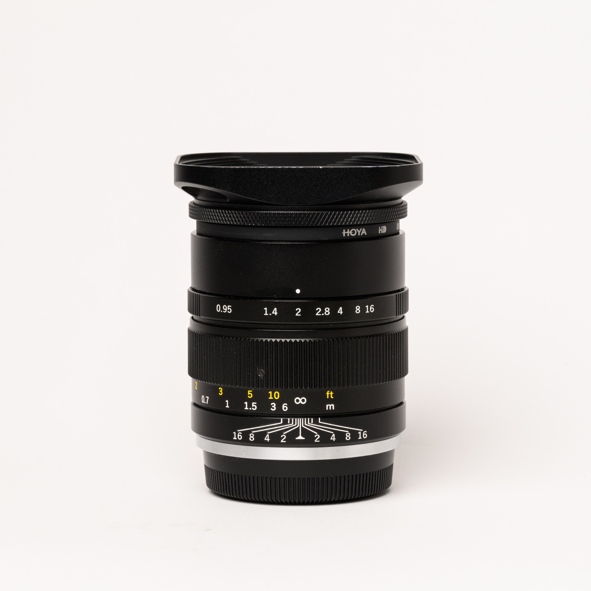 Zhongyi Mitakon 35mm f0.95 Speedmaster Mk II — photo 1